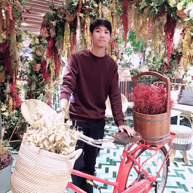 นายเเดง